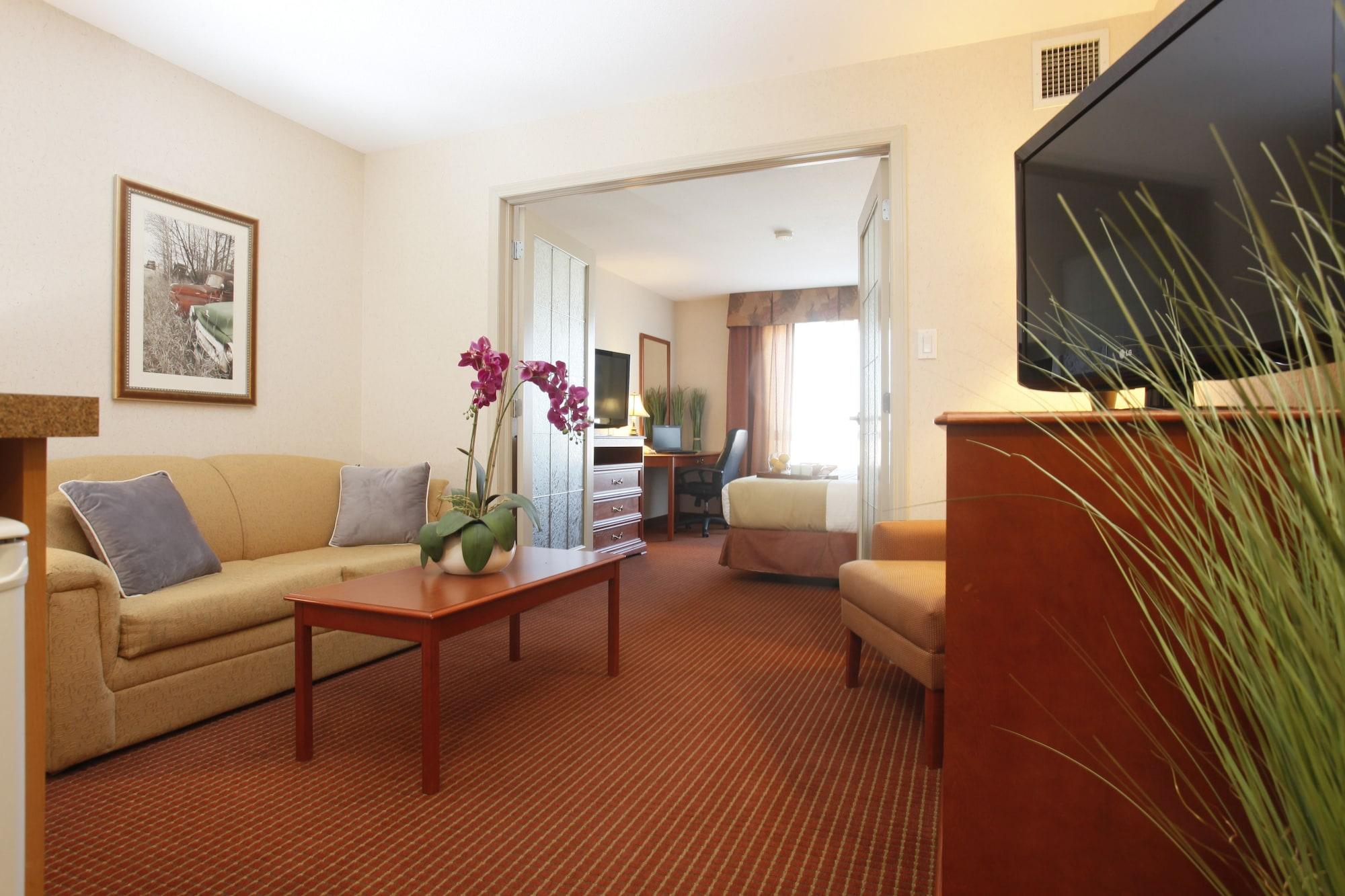Stonebridge Hotel Dawson Creek Εξωτερικό φωτογραφία