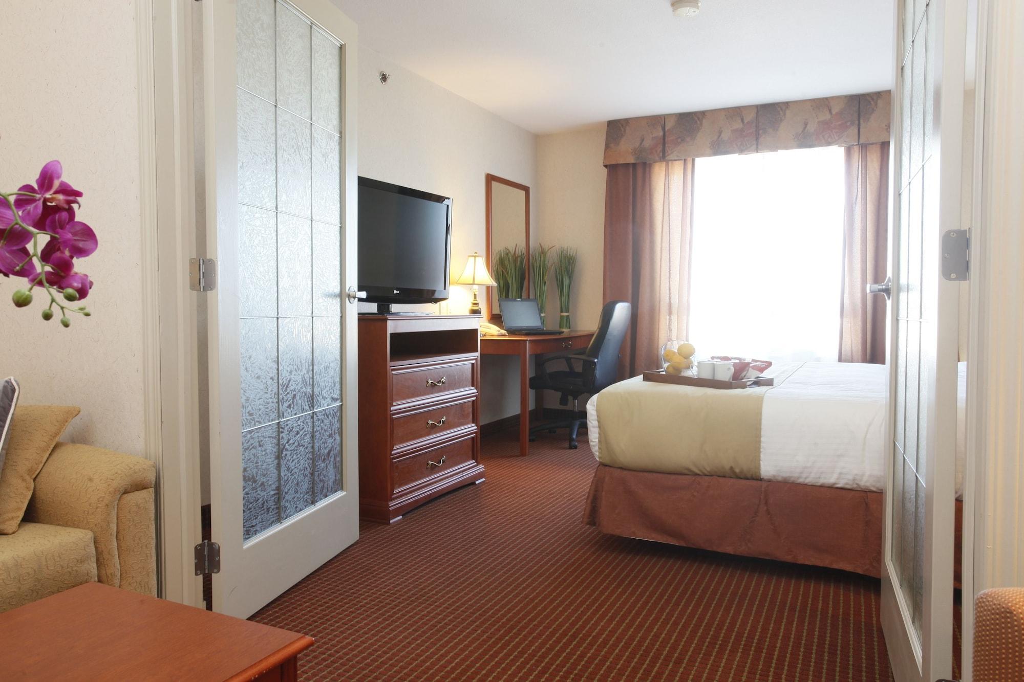 Stonebridge Hotel Dawson Creek Εξωτερικό φωτογραφία